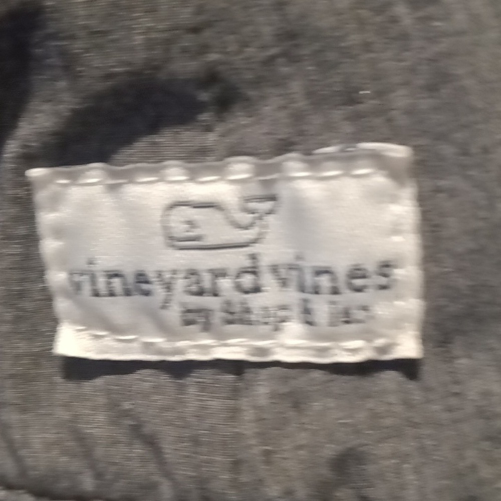 FINAL PRICE vineyard vines charcoal gray sports shorts Size 33